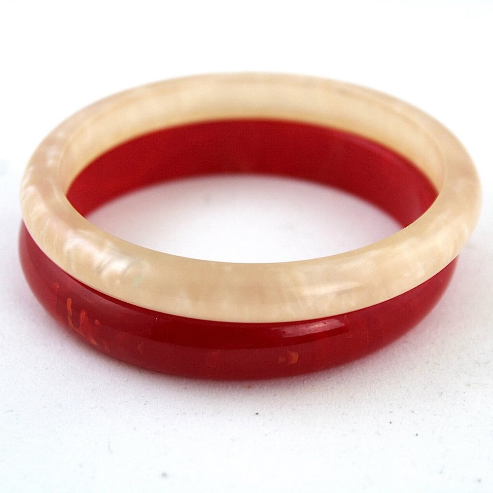 Bakelite‎ Bangles (2) Red and White, Semichrome Tested